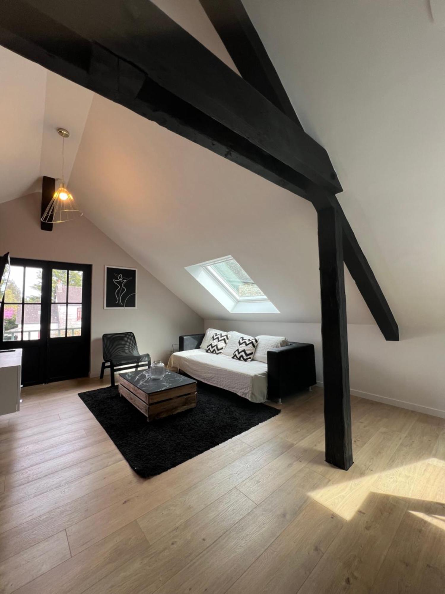 Appartement Spacieux Et Lumineux Proche Du Centre Historique ดอล-เดอ-เบรอตาญ ภายนอก รูปภาพ